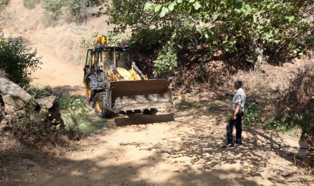 Bağcıllı&#039;da selin yaraları sarılıyor