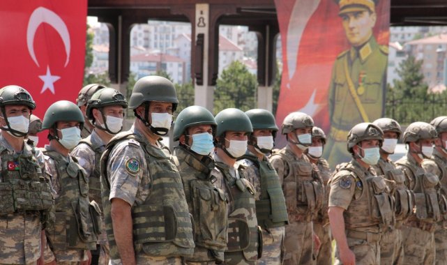 Bakan Akar: "TSK, Afganistan'da üstlendiği görev ve ortaya koyduğu başarısıyla NATO ve uluslararası alanda herkesin sevgi ve övgüsünü kazanmıştır"