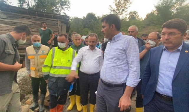 Bakan Kurum, sel felaketinin yaşandığı Bartın&#039;da