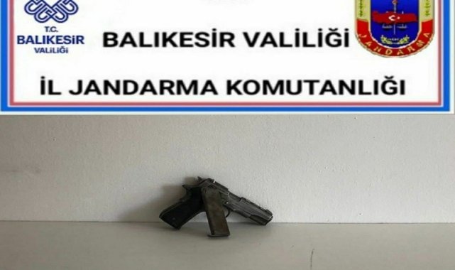 Balıkesir'de jandarma 13 şahsı gözaltına alındı