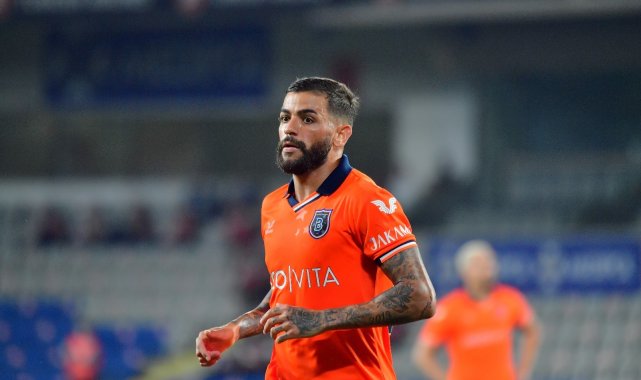 Başakşehir&#039;de Caiçara kadro dışı bırakıldı!