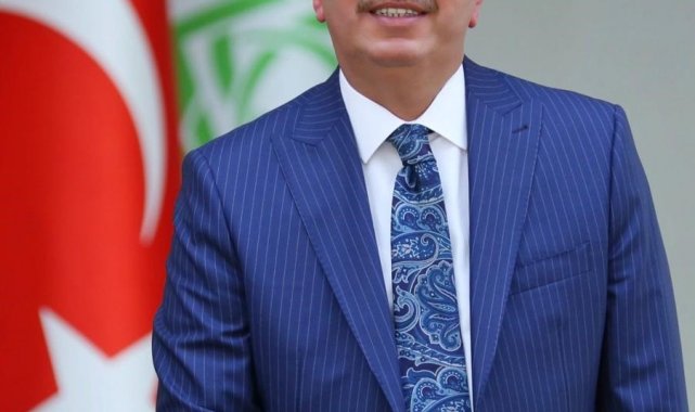 Başkan Kavuş: &quot;30 Ağustos Zaferi bu aziz milletin hürriyet ve istiklalinden asla vazgeçmeyeceğinin dünyaya ilanıdır&quot;