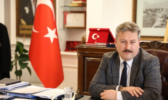 Başkan Palancıoğlu: &quot;30 Ağustos vatan sevgimizin ve bağımsızlık tutkumuzun en önemli sembolüdür&quot;