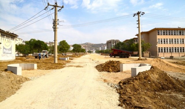 Başkan Şerifoğulları: &quot;Şehrin doğusuna nefes aldıracak projelerimiz devam ediyor&quot;