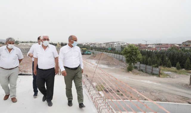 Başkan Söğüt İlimtepe yolundaki çalışmaları inceledi