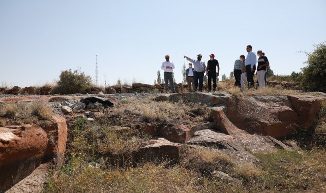 Başkan Yalçın kırsalı adımlıyor