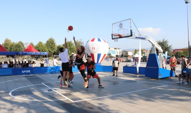 Basketbol aşığı Arif'in hayali gerçek oldu