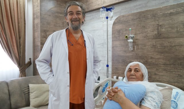 Batman&#039;da kalp krizi geçiren covidli hasta entübe edilmeden bypass ameliyatı ile hayata döndürüldü