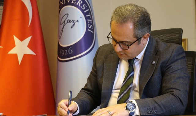 Bilim Kurulu Üyesi İlhan: &quot;İnşallah güz döneminde biz de öğrencilerimize kavuşacağız ve kampüslerimiz yine öğrencilerimizin sesleri ile şenlenecek&quot;