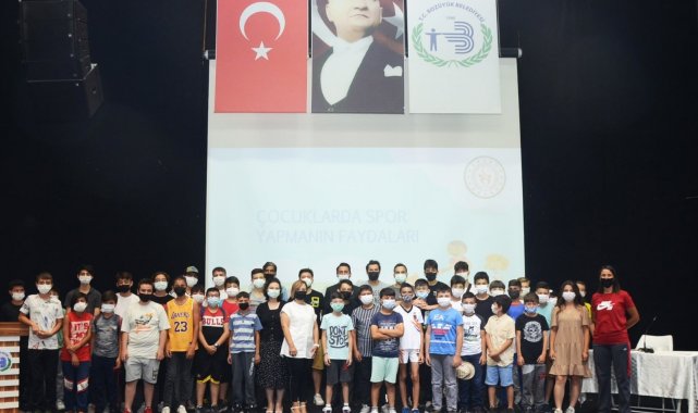 Bozüyük&#039;te çocuklara spor yapmanın faydaları anlatıldı