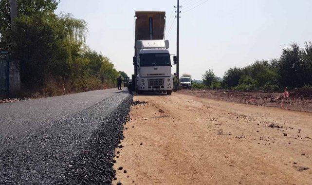Çayırova&#039;daki iki önemli caddeye konfor geldi