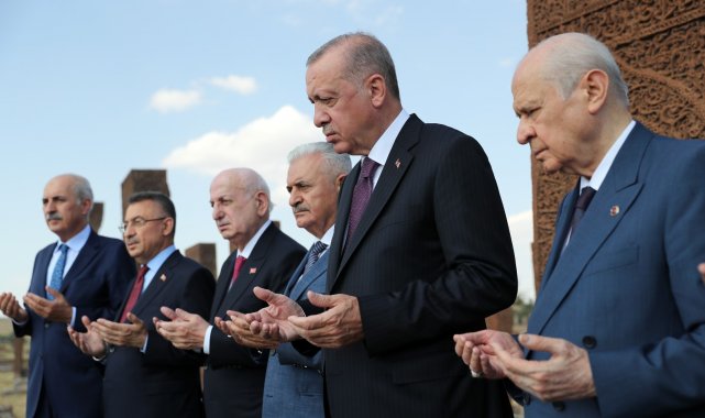 Cumhurbaşkanı Erdoğan Ahlat&#039;ta