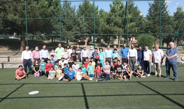 Derinceli çocuklar bir spor alanına daha kavuştu