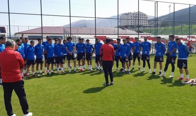 Elazığspor&#039;un Erzurum kampı başladı