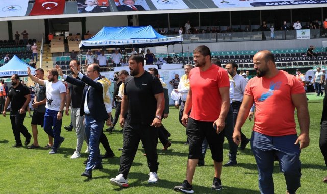 Er meydanlarının sarı fırtınası Pamukkale&#039;de güreşecek