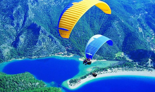 Fethiye&#039;de paraşüt uçuşlarına &#039;yasak&#039; getirildi