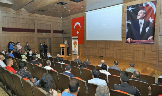 Futbol camiası, Mehmet Hayri Özkeçeci&#039;yi andı