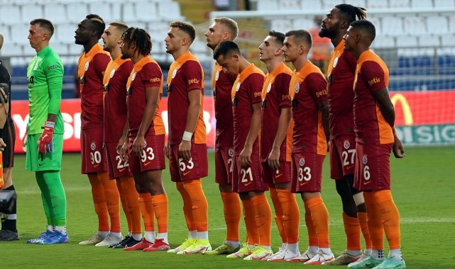 Galatasaray&#039;da 4 değişiklik
