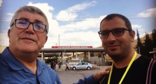 Gazetecilere çirkin saldırı!