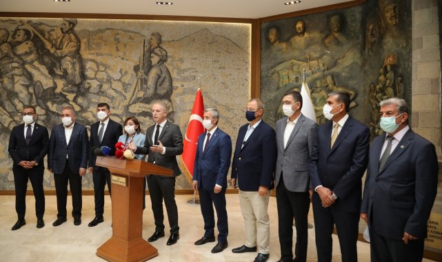 Gaziantep&#039;ten afet bölgelerine büyük destek