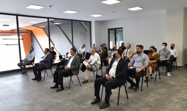 Genç işadamlarından model fabrikaya ziyaret