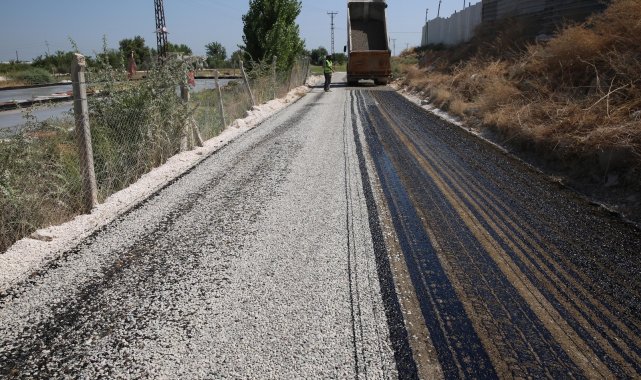 Haliliye yollarında asfalt çalışması