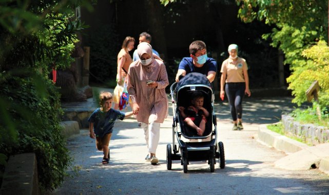 Hayvanat bahçesi kapılarını bu kez Türkiye'nin akciğerleri için açtı