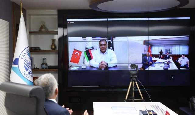 İki kardeş şehrin başkanları video konferans ile buluştu