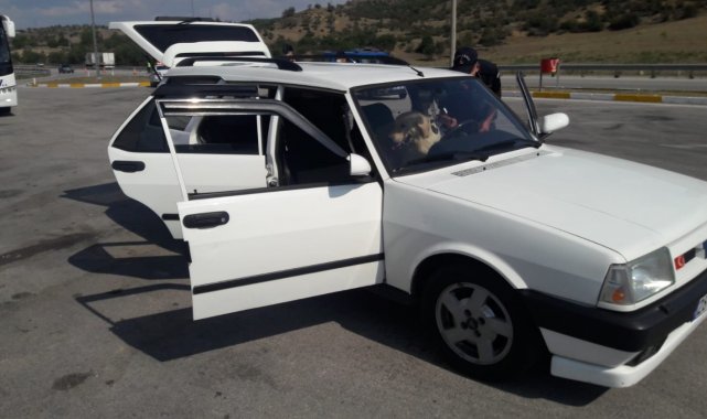 Jandarmanın durdurduğu şüpheli araçtan uyuşturucu çıktı