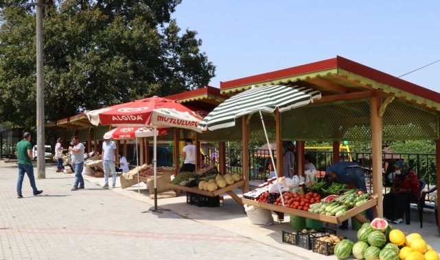 Karaabdülbaki Üretici Pazarı&#039;nda satışlar başladı