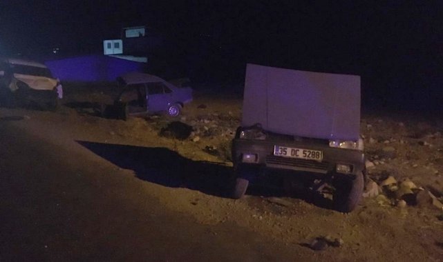 Karacasu&#039;da feci kaza 2 kişi hayatını kaybetti