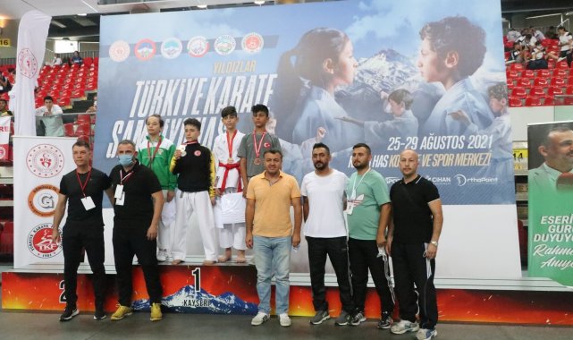 Karate şölenin de heyecan devam ediyor