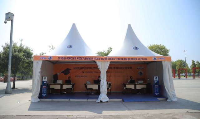 Kartal Belediyesi&#039;nden üniversite adaylarına ücretsiz rehberlik hizmeti