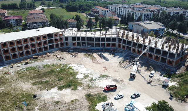 Kasım Aktaş Ortaokulunda çalışmalar devam ediyor