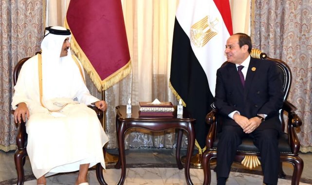 Katar Emiri Şeyh Temim, Bağdat&#039;ta Mısır Cumhurbaşkanı Sisi ile görüştü