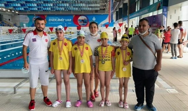 Kayserili sporculardan Yüzme Şampiyonasında büyük başarı