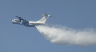 Kazdağların'daki yangına 3 uçak ve 12 helikopter ile müdahale ediliyor