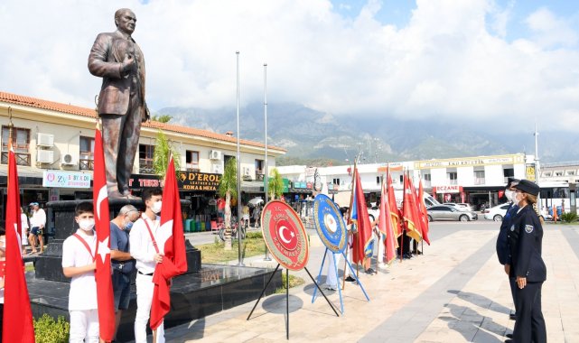 Kemer&#039;de 30 Ağustos kutlamaları