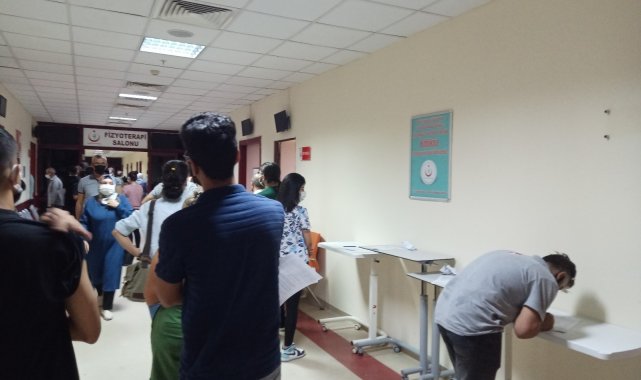 Kırmızı kategorideki Diyarbakır&#039;da, korona virüs tablosunu gören aşı sırasına girdi