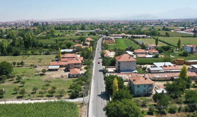 Konya Büyükşehir Ereğli&#039;de bu yıl 22,6 kilometre mahalle yolu yapıyor