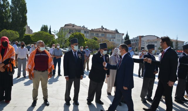 Korkuteli&#039;nde 30 Ağustos Zafer Bayramı törenle kutlandı