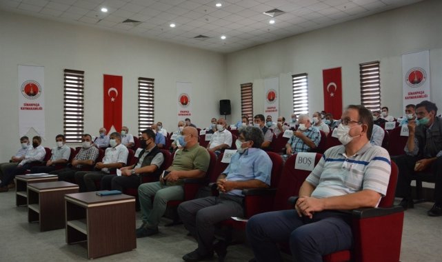 Köy ve mahalle muhtarlarına eğitim verildi