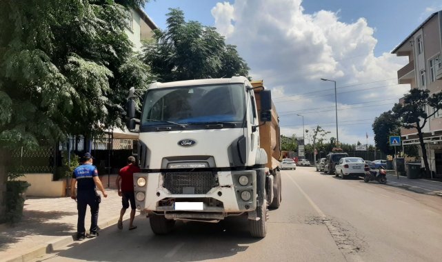 Mahalle içindeki tır parklanmalarına ceza