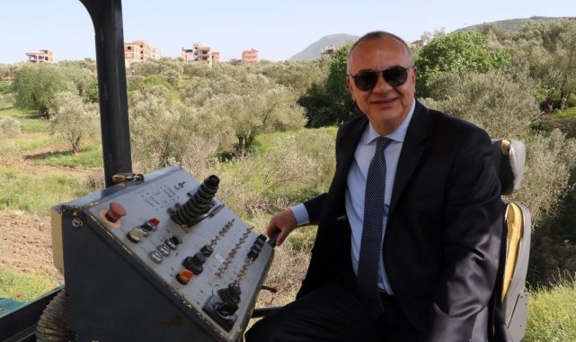 Manisa'da 250 kilometrelik yol ağı kısa sürede asfaltlandı