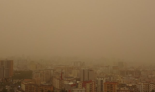 Mardin&#039;de toz fırtınası