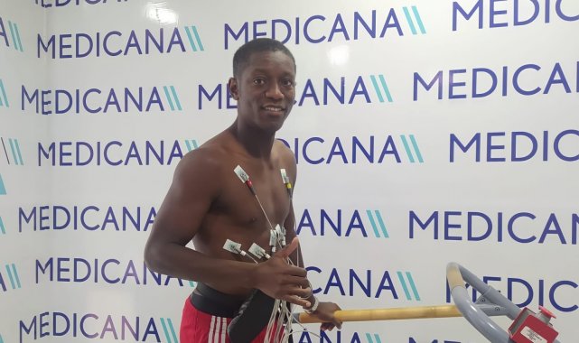 Max Gradel, sağlık kontrolünden geçti