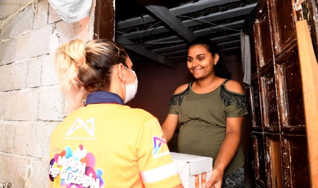 Mersin'de 'Hamile bakım sütü' projesi başlatıldı