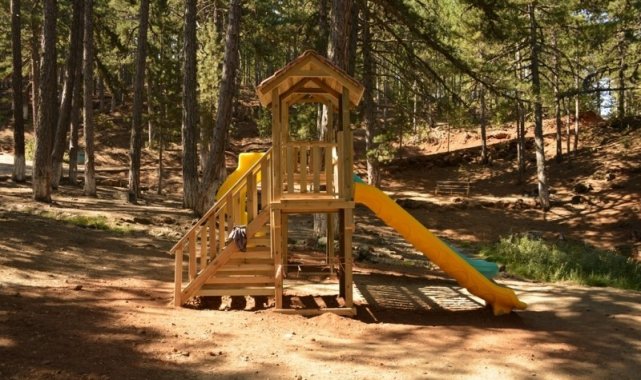 Muratdağı Termal Turizm Merkezi&#039;ne çocuk oyun grubu