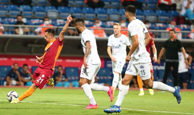 Olimpiu Morutan, Galatasaray kariyerine asistle başladı