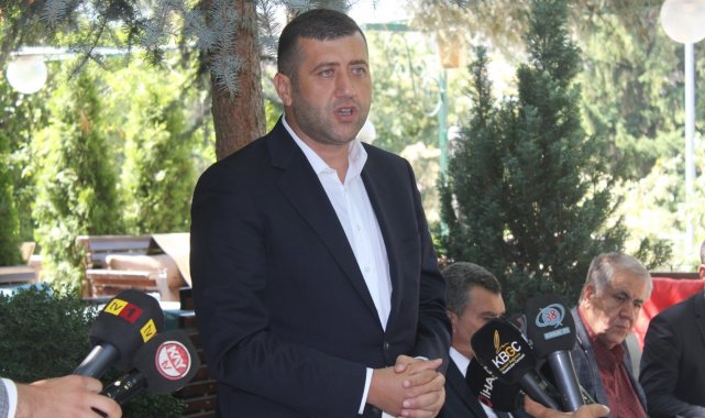 &quot;Muhtarlık müessesesi siyasetin omurgası ve bel kemiğidir&quot;